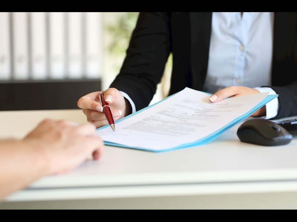 Firma contratto di soggiorno - F24 Versamenti con elementi identificativi - codici dei contributi forfettari dovuti per l’emersione del lavoro irregolare per avere il permesso di soggiorno