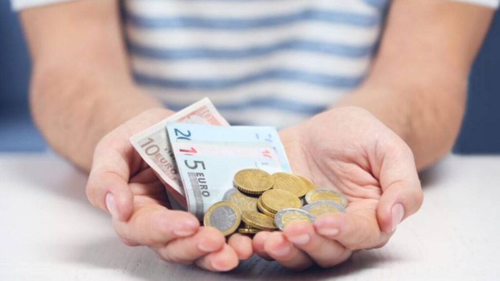 INPS e Rimborso di somme versate a titolo di contributo forfettario in eccesso anche in caso di diniego, archiviazione senza permesso di soggiorno durante la sanatoria 2020