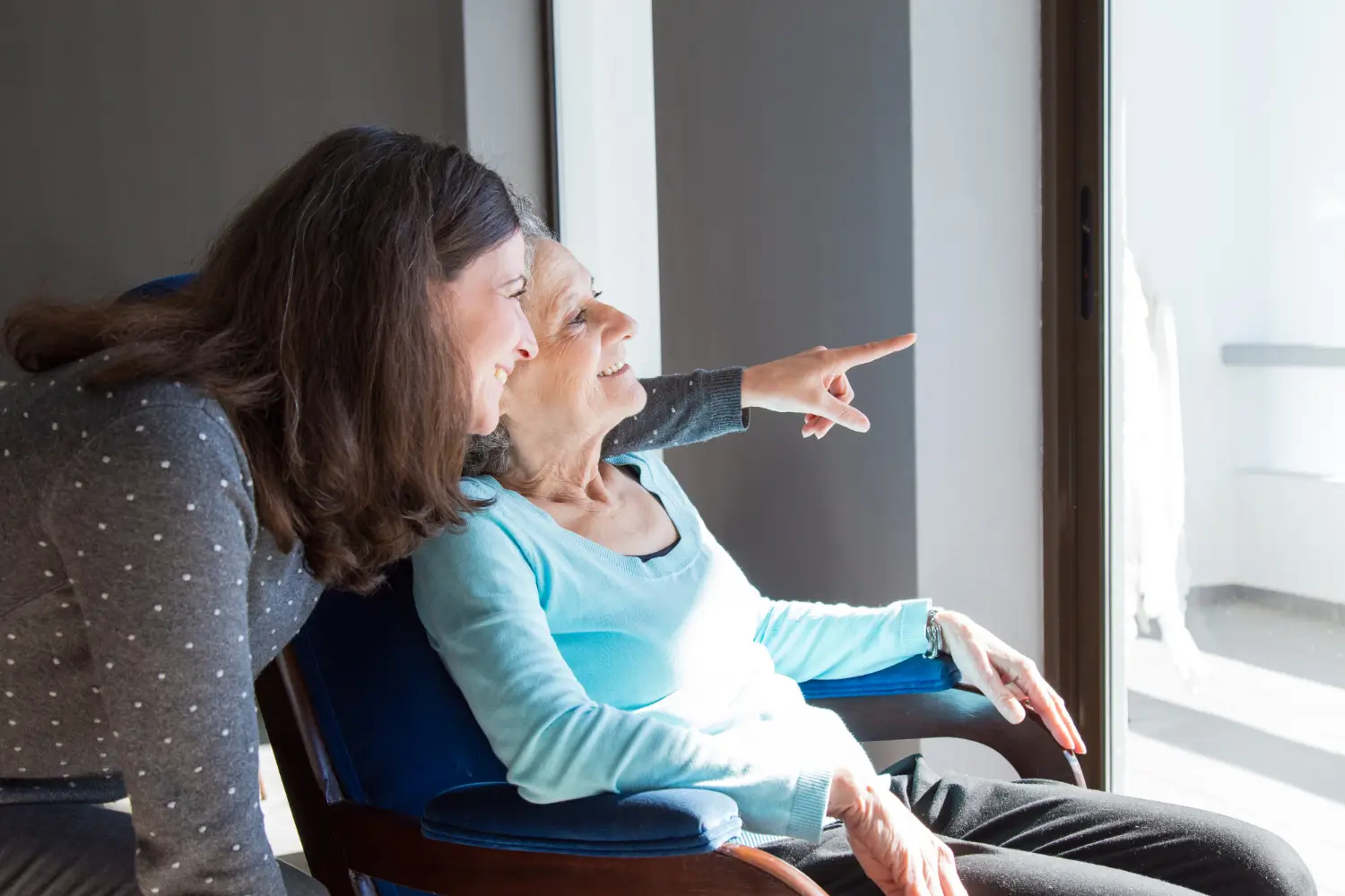 Quote disponibili per assumere lavoratori dall’estero per assistere grandi anziani e disabili