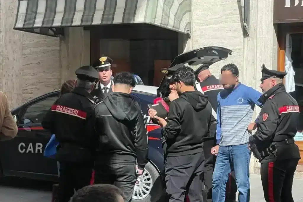 Controllo stranieri senza documenti o permesso di soggiorno seguito da rimpatrio ed espulsione