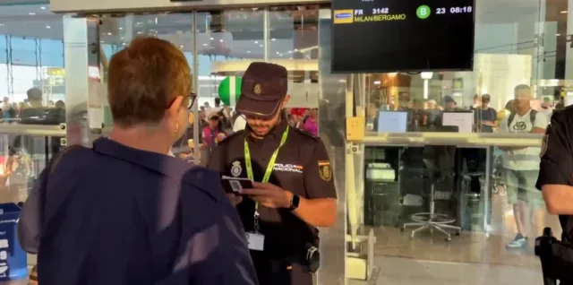 Controlli in Spagna ed a Madrid in seguito allo stop alla libera circolazione o Schengen